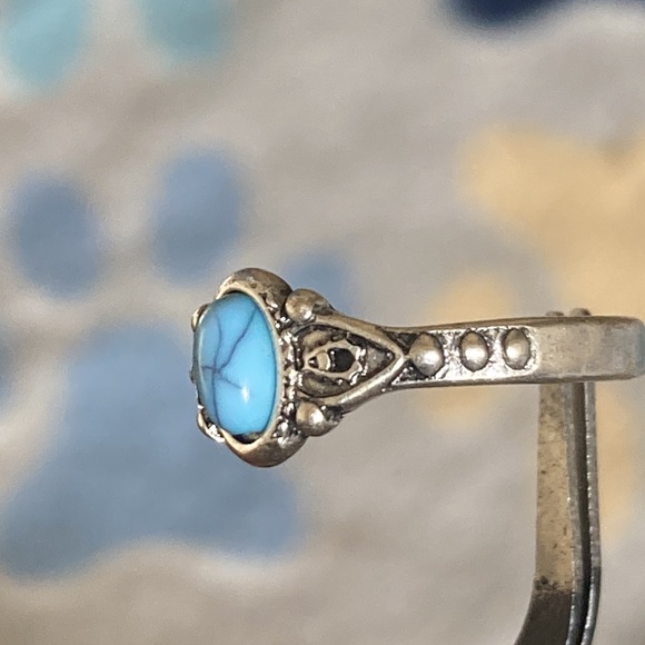 Blue stone silver plated ring - Picture 4 of 4